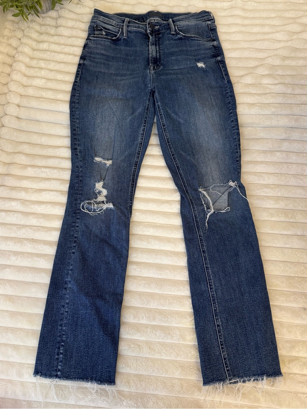 Mother Mid Rise Dazzler Ankle Fray Hem Jeans Size 28